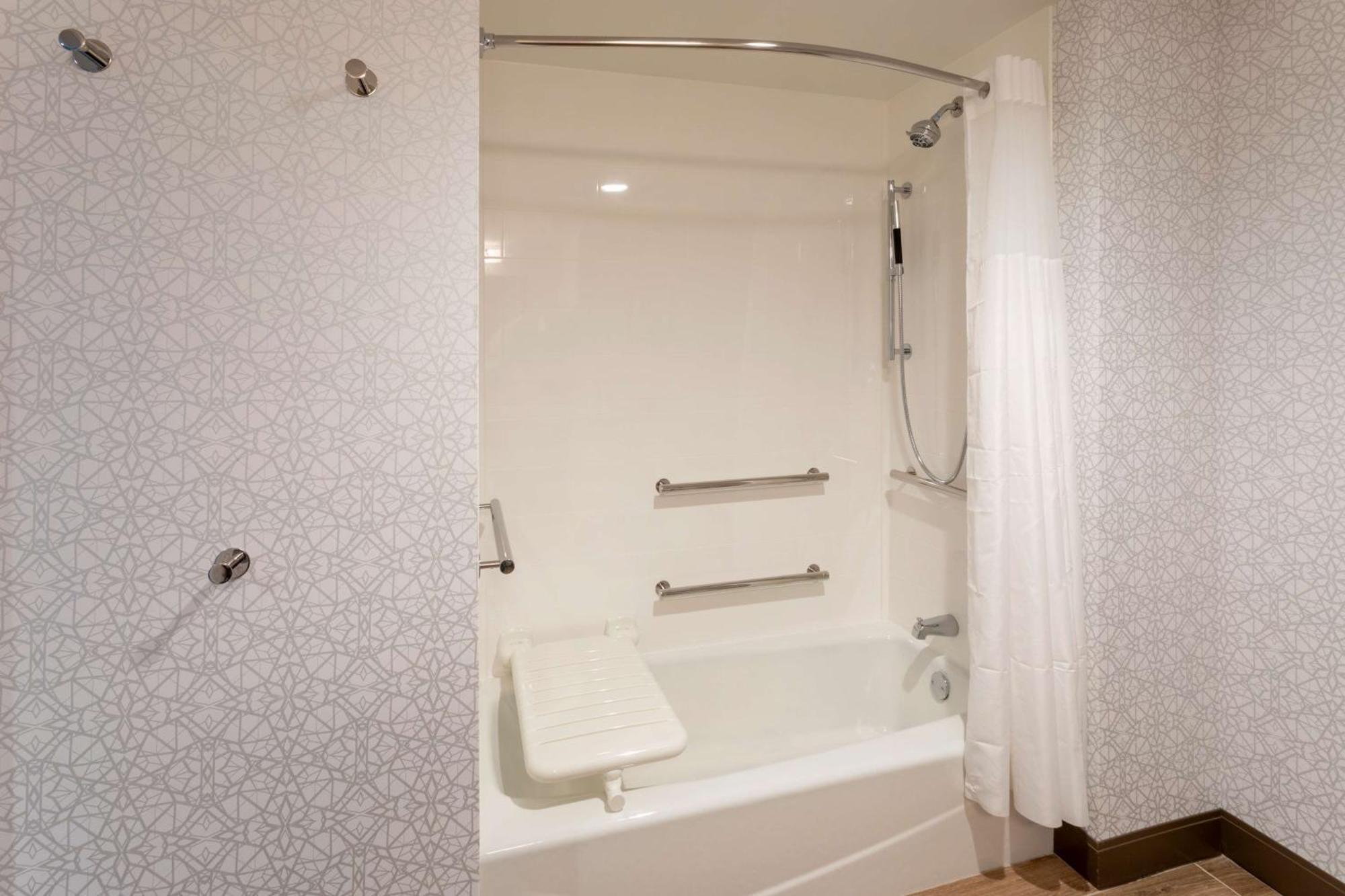 Hampton Inn Eden Prairie Minneapolis 외부 사진