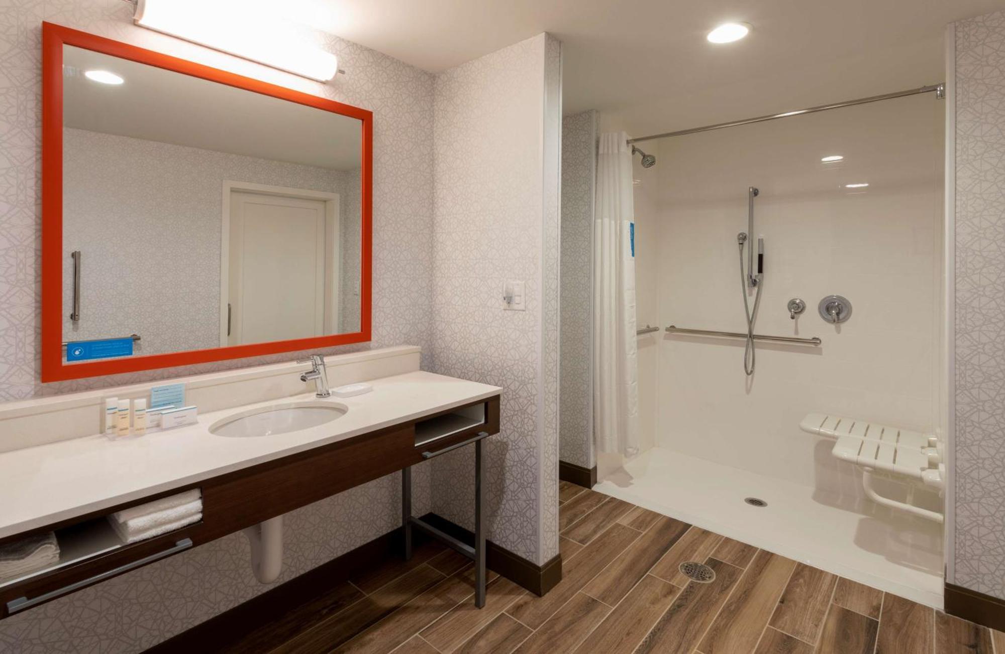 Hampton Inn Eden Prairie Minneapolis 외부 사진